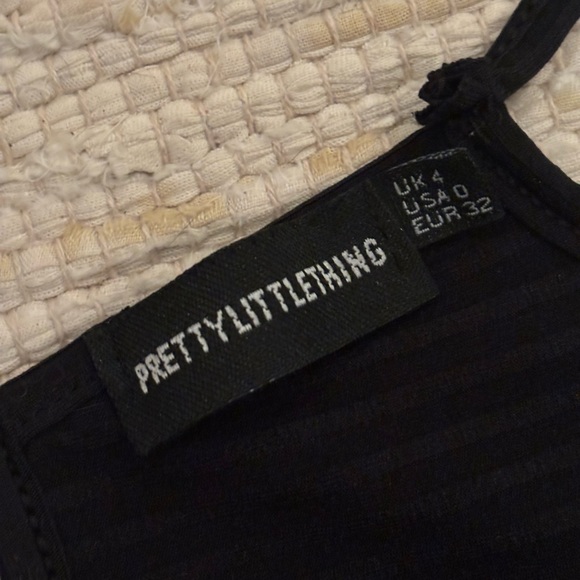 PrettyLittle Thing Bra Top - Picture 3 of 3